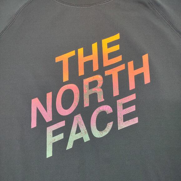 North Face Amphibious UPF 50 Girls Tee, Size XL - Picture 3 of 7